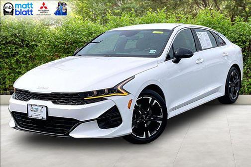 Glacial White Pearl 2024 Kia K5 GT-Line