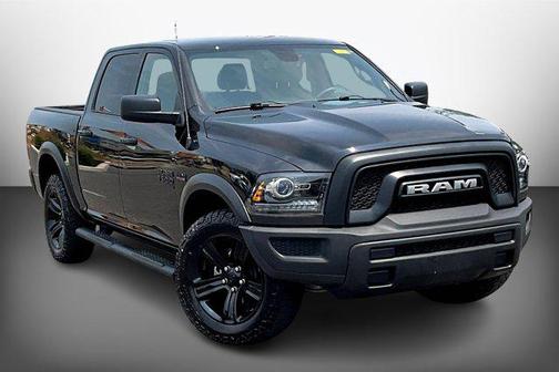 2024 RAM 1500 Classic Warlock Crew Cab 4x4 5'7' Box
