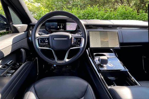Santorini Black Metallic 2025 Land Rover Range Rover Sport SE