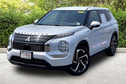 White Diamond 2022 Mitsubishi Outlander ES 2.5 S-AWC