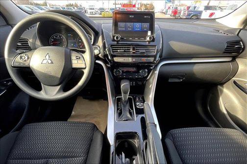 2025 Mitsubishi Eclipse Cross LE