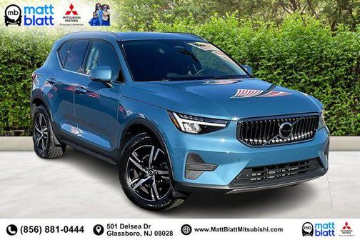 2025 Volvo XC40 B5 Core Bright Theme