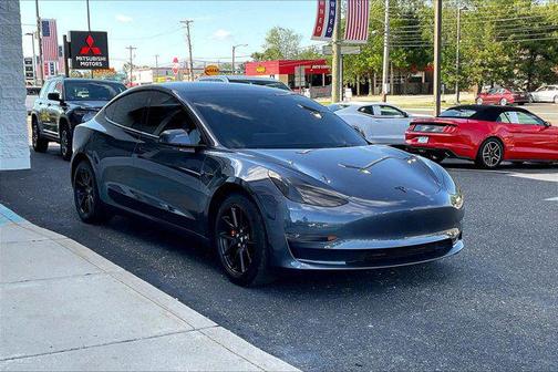 2023 Tesla Model 3 Standard Range Plus