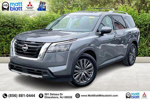 2023 Nissan Pathfinder SL 4WD