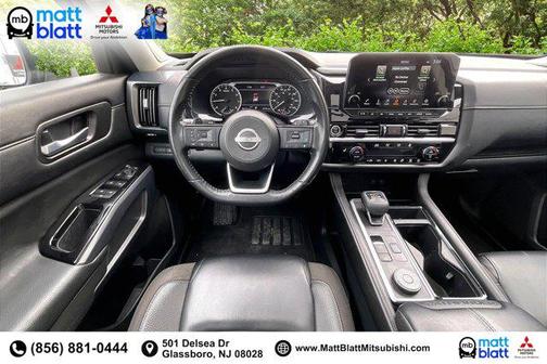 2023 Nissan Pathfinder SL 4WD