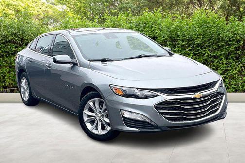 Sterling Gray Metallic 2024 Chevrolet Malibu FWD 1LT