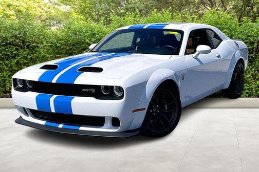 White Knuckle Clearcoat 2023 Dodge Challenger SRT Hellcat