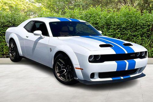 White Knuckle Clearcoat 2023 Dodge Challenger SRT Hellcat