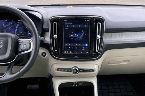 Black Stone 2023 Volvo XC40 B5 Plus Dark Theme