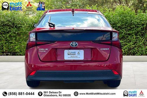 2022 Toyota Prius LE