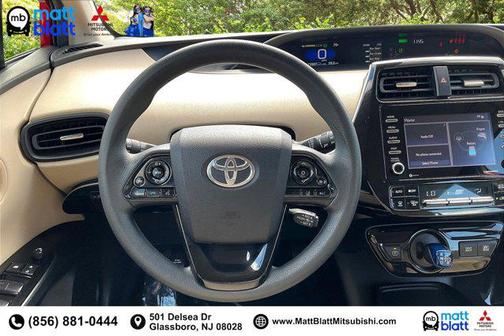 2022 Toyota Prius LE