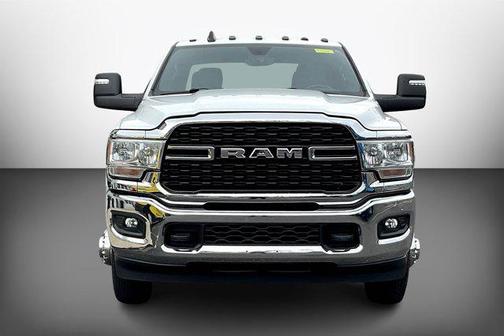 2023 RAM 3500 Big Horn Crew Cab 4x4 8' Box
