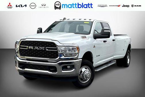 2023 RAM 3500 Big Horn Crew Cab 4x4 8' Box