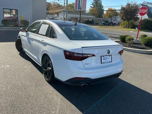 2024 Volkswagen Jetta GLI 2.0T Autobahn