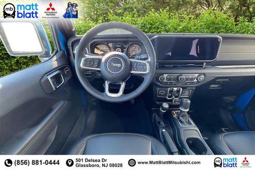 2025 Jeep Wrangler 4-Door Sahara 4x4