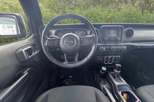 Granite Crystal Metallic Clearcoat 2018 Jeep Wrangler Unlimited Sport