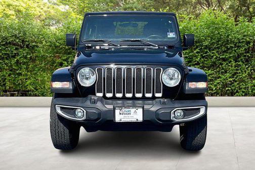 Black Clearcoat 2019 Jeep Wrangler Unlimited Sahara