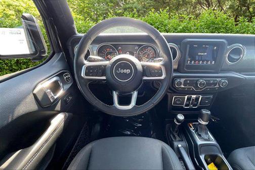 Black Clearcoat 2019 Jeep Wrangler Unlimited Sahara