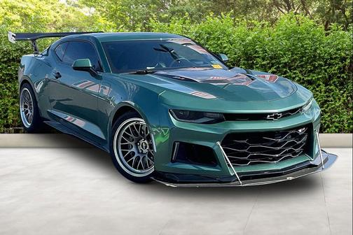 Mosaic Black Metallic 2017 Chevrolet Camaro ZL1
