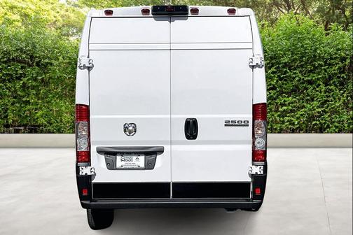Bright White Clearcoat 2025 RAM ProMaster 2500 Tradesman
