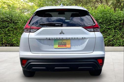 White Diamond 2026 Mitsubishi Eclipse Cross ES