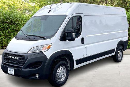 Bright White Clearcoat 2025 RAM ProMaster 2500 Tradesman
