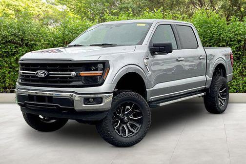 Iconic Silver Metallic 2025 Ford F-150 XLT