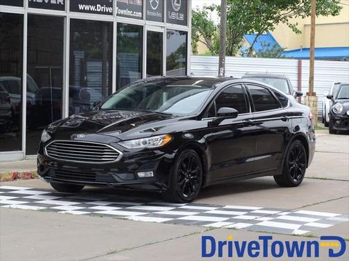2020 Ford Fusion SE
