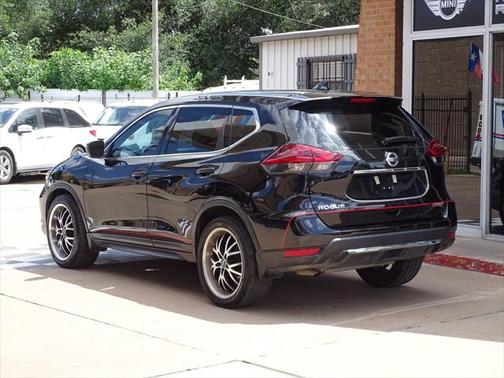 2020 Nissan Rogue S
