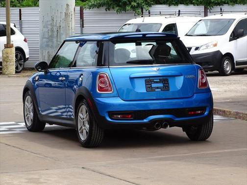 2011 MINI Cooper S Base