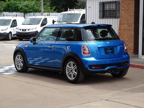 2011 MINI Cooper S Base