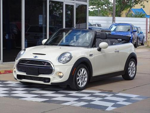 2016 MINI Convertible S
