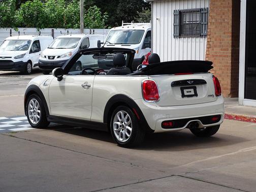 2016 MINI Convertible S
