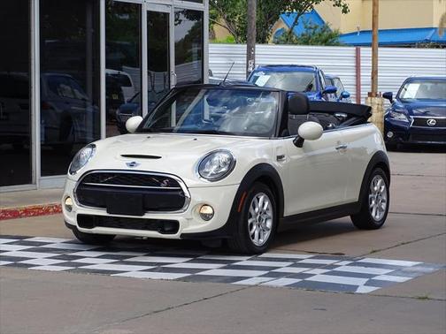 2016 MINI Convertible S