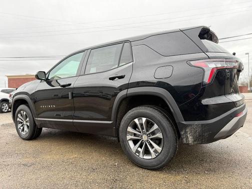 Mosaic Black Metallic 2026 Chevrolet Equinox 1LT