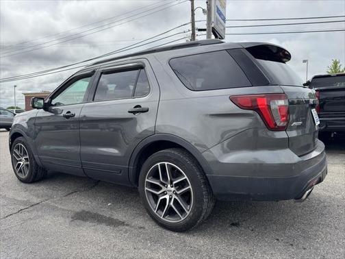 2017 Ford Explorer sport