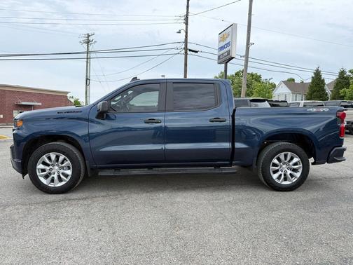Northsky Blue Metallic 2021 Chevrolet Silverado 1500 Custom