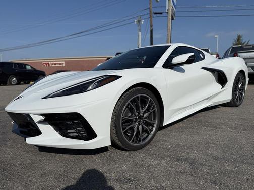 2026 Chevrolet Corvette Stingray w/1LT
