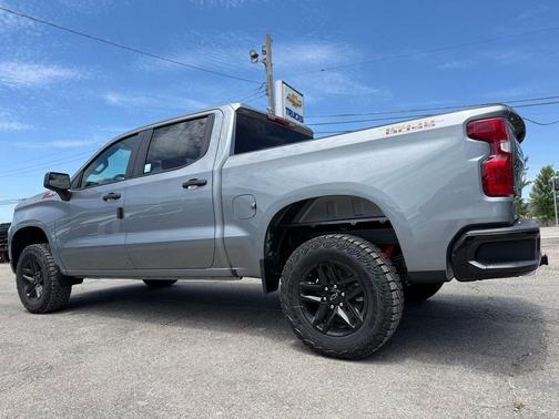 Sterling Gray Metallic 2026 Chevrolet Silverado 1500 Custom Trail Boss