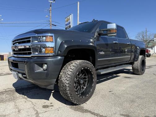 2019 Chevrolet Silverado 2500 High Country