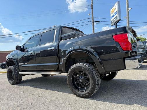 Magnetic Black 2018 Nissan Titan SV