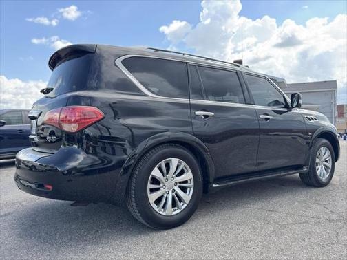 2017 INFINITI QX80 Base