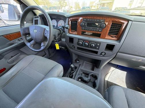 Mineral Gray Metallic Clearcoat 2006 Dodge Ram 3500 SLT/TRX4 Off Road/Sport