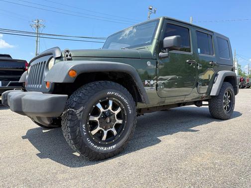 Jeep Green Metallic Clearcoat 2009 Jeep Wrangler Unlimited X