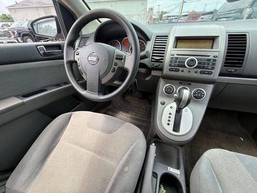 Brilliant Silver Metallic 2009 Nissan Sentra 2.0 S