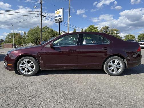 2012 Ford Fusion SE
