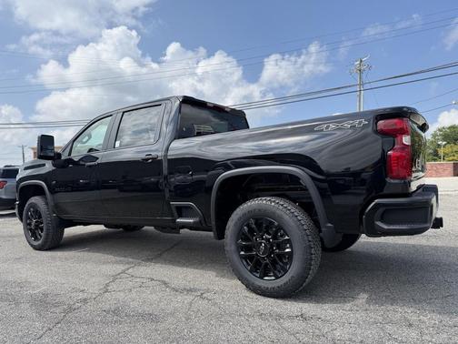 2025 Chevrolet Silverado 2500 Custom