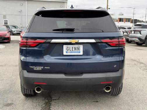 2022 Chevrolet Traverse LT Cloth