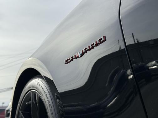 2022 Chevrolet Camaro RWD Coupe LT1