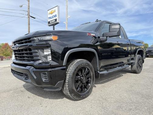 2024 Chevrolet Silverado 2500 Custom